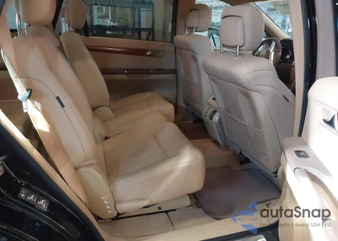 2009 Mercedes-Benz R 350 4Matic z USA, uszkodzony, nr VIN 4JGCB65E29A094934